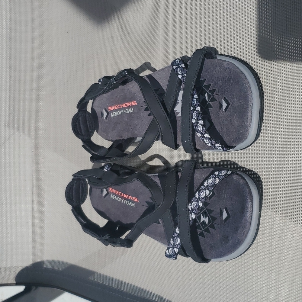 Skechers Sandals MAKE OFFER